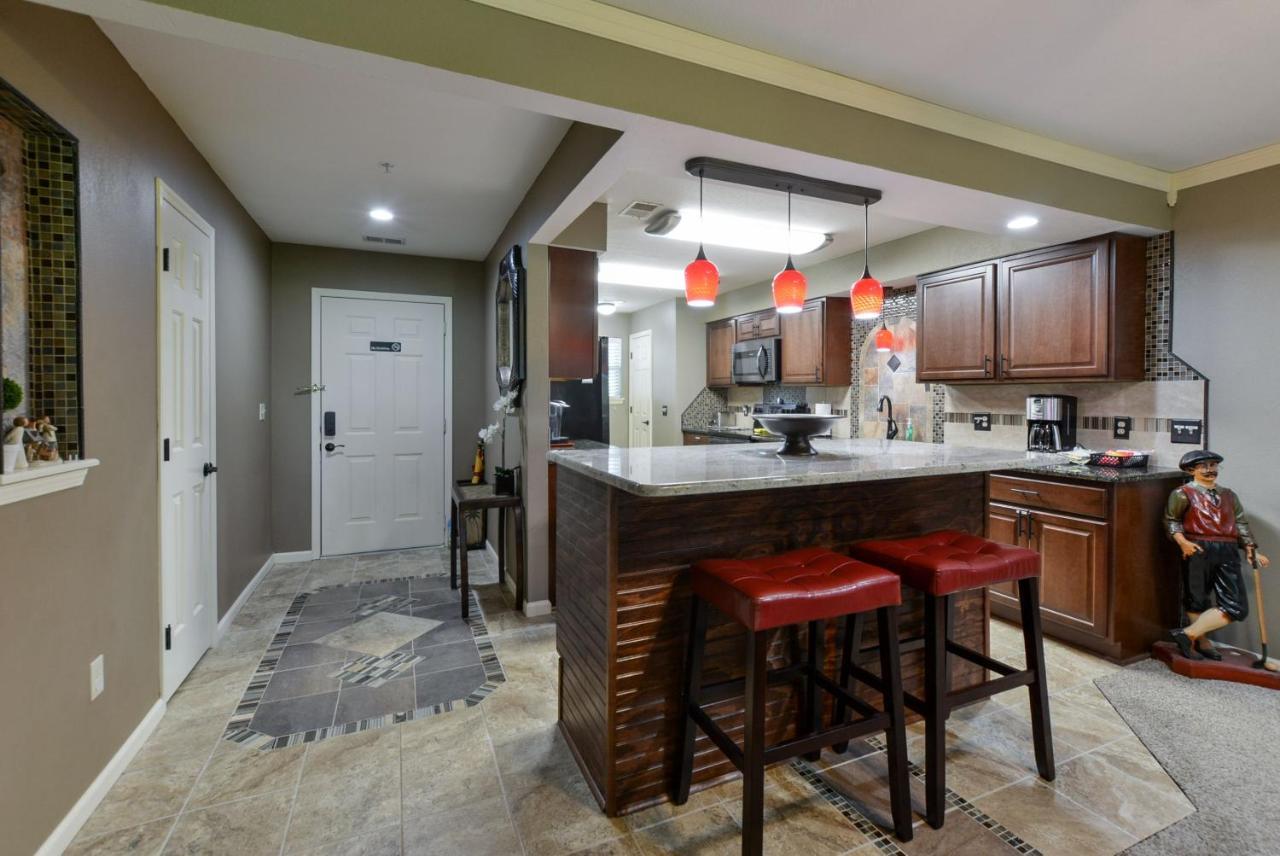 Luxury Condos At Thousand Hills - Heart Of Branson - Beautifully Remodeled - Spacious And Affordable Extérieur photo