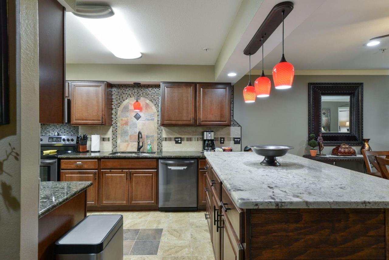 Luxury Condos At Thousand Hills - Heart Of Branson - Beautifully Remodeled - Spacious And Affordable Extérieur photo